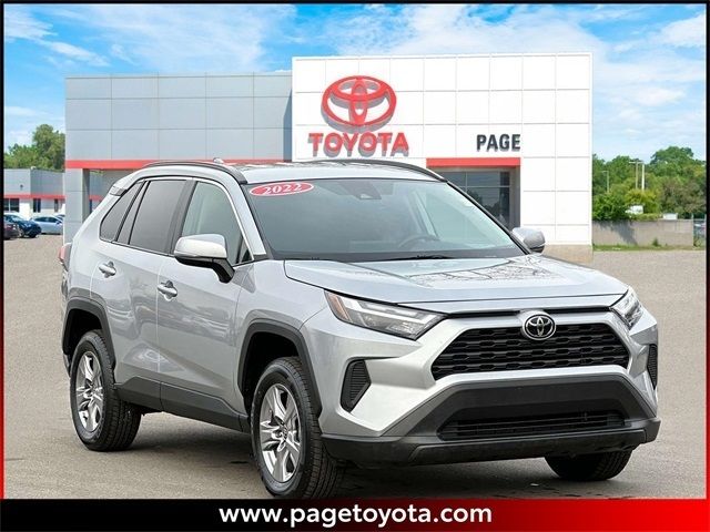 2022 Toyota RAV4 XLE