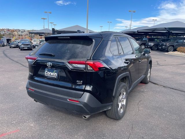 2022 Toyota RAV4 XLE