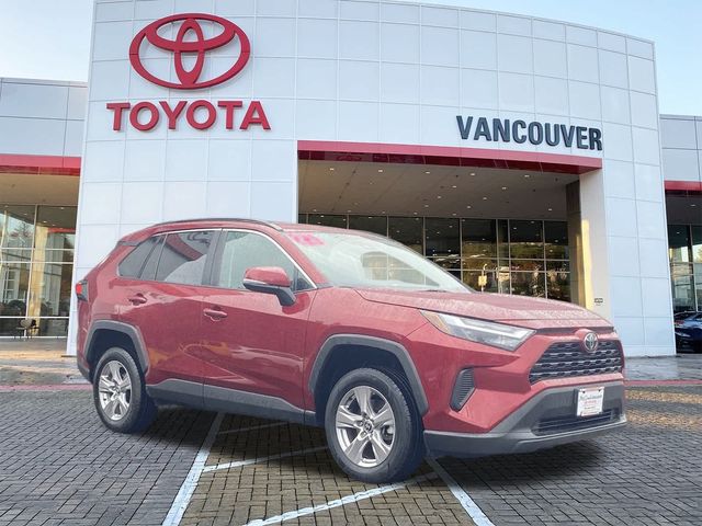 2022 Toyota RAV4 XLE