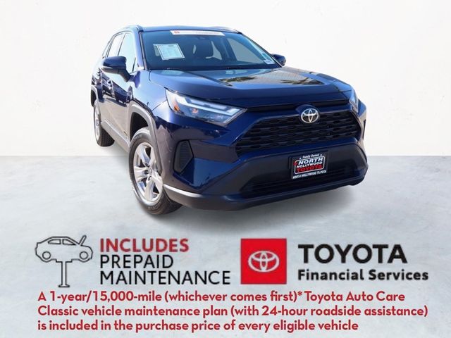 2022 Toyota RAV4 XLE