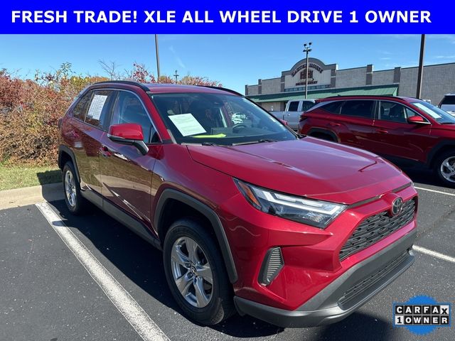 2022 Toyota RAV4 XLE