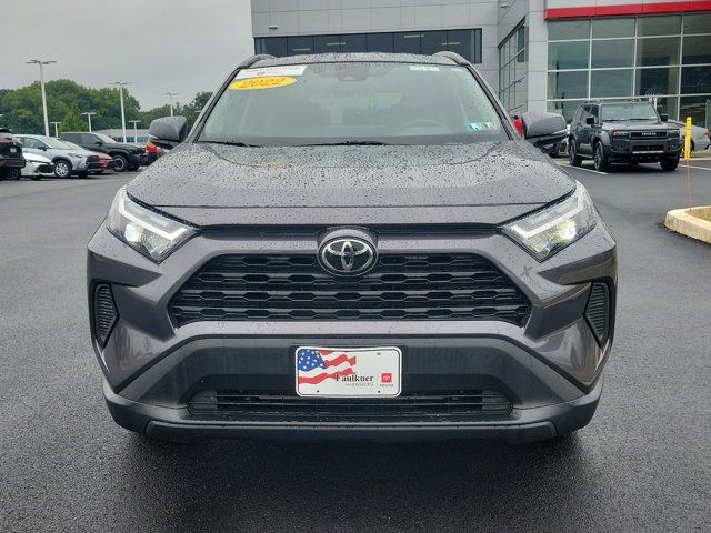 2022 Toyota RAV4 XLE