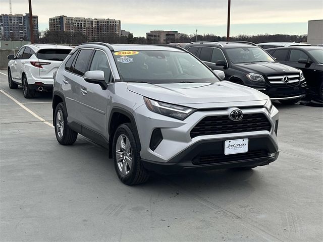 2022 Toyota RAV4 XLE