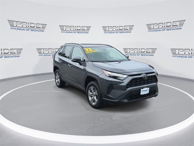 2022 Toyota RAV4 XLE