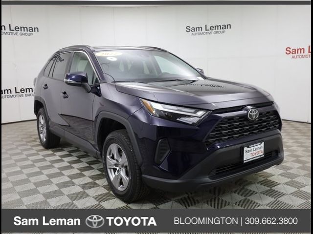 2022 Toyota RAV4 XLE