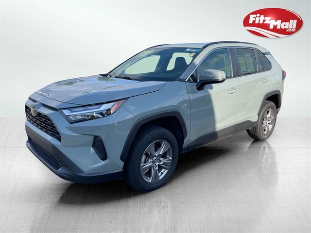 2022 Toyota RAV4 XLE