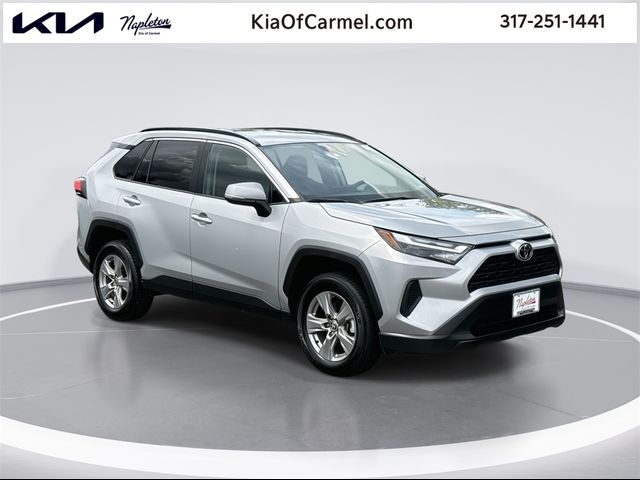 2022 Toyota RAV4 XLE