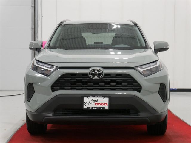 2022 Toyota RAV4 XLE