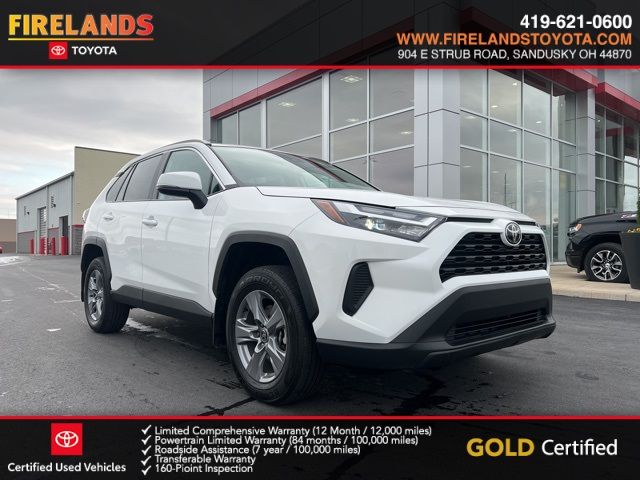 2022 Toyota RAV4 XLE