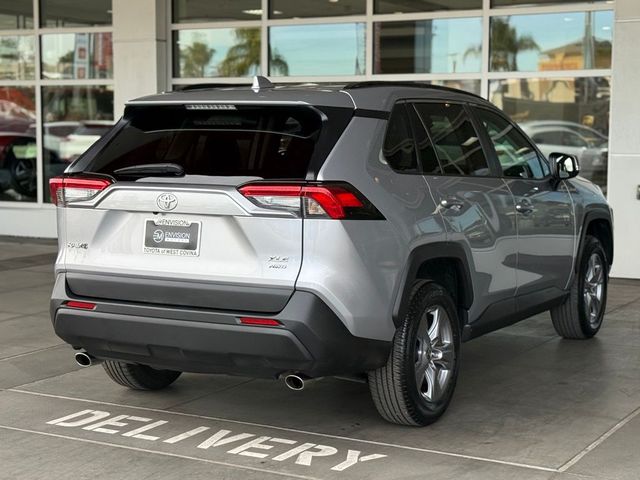 2022 Toyota RAV4 XLE