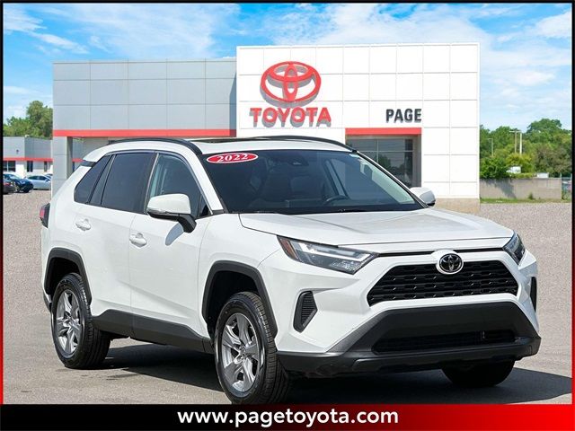 2022 Toyota RAV4 XLE