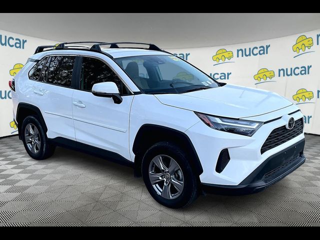 2022 Toyota RAV4 XLE