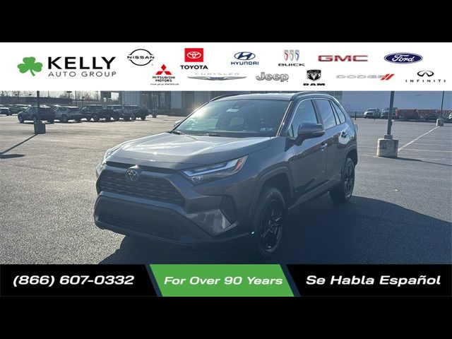 2022 Toyota RAV4 XLE