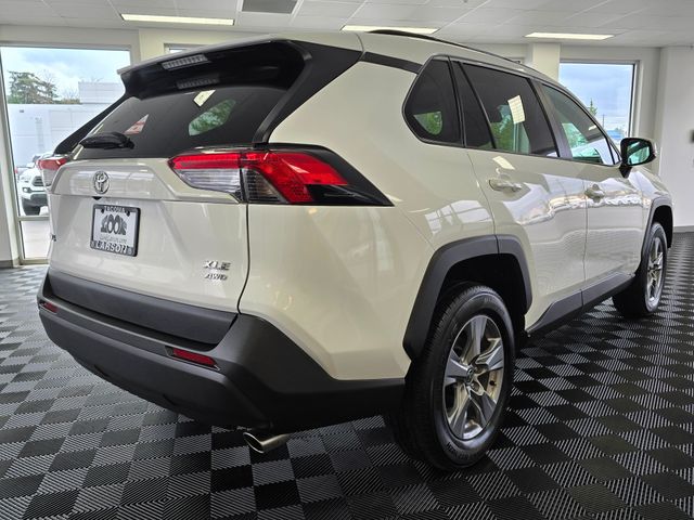 2022 Toyota RAV4 XLE