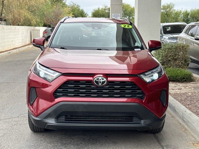 2022 Toyota RAV4 XLE