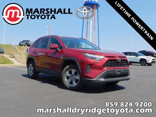 2022 Toyota RAV4 XLE