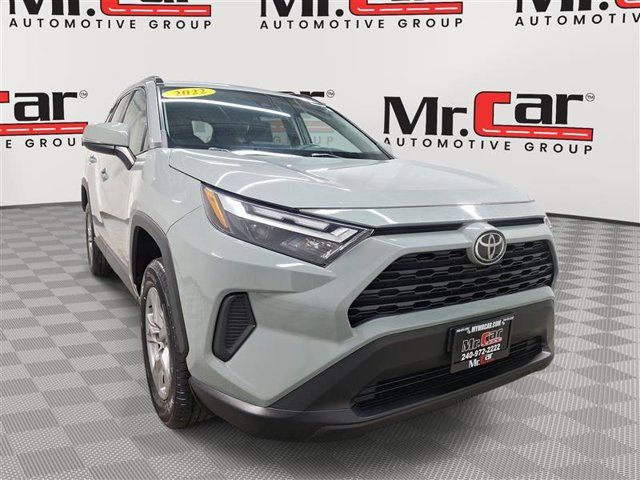 2022 Toyota RAV4 XLE