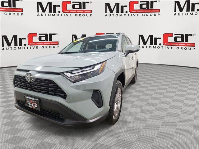 2022 Toyota RAV4 XLE