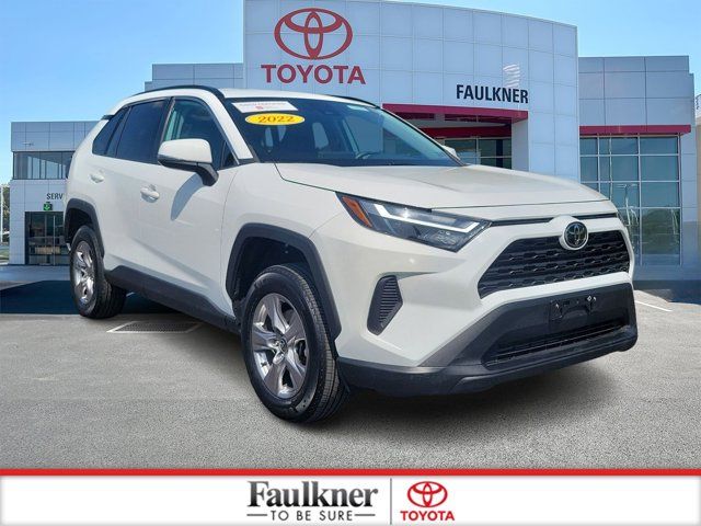 2022 Toyota RAV4 XLE