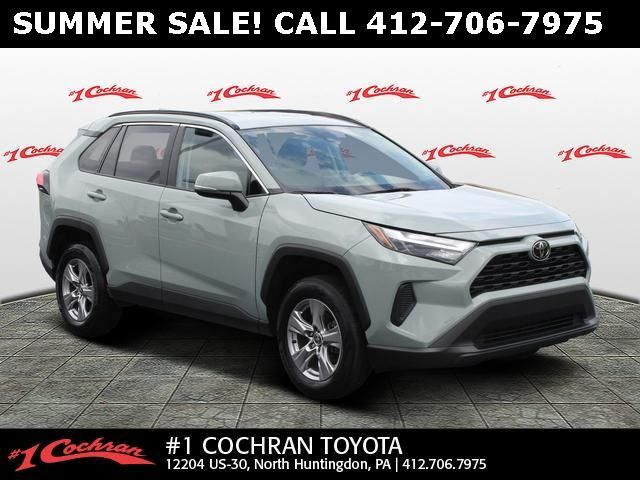 2022 Toyota RAV4 XLE