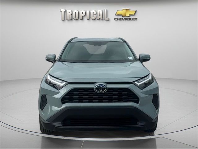 2022 Toyota RAV4 XLE