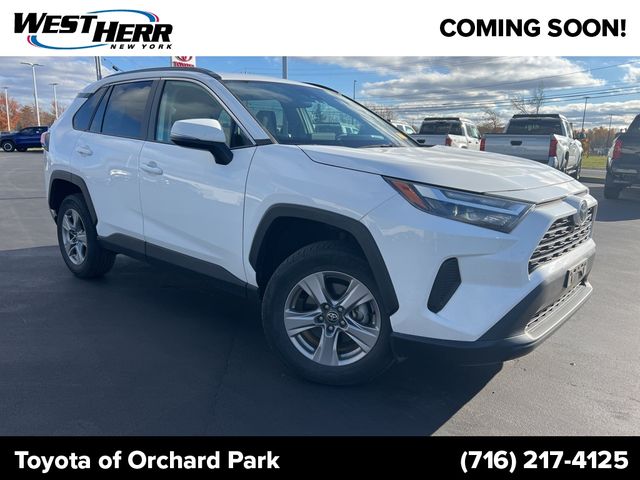 2022 Toyota RAV4 XLE