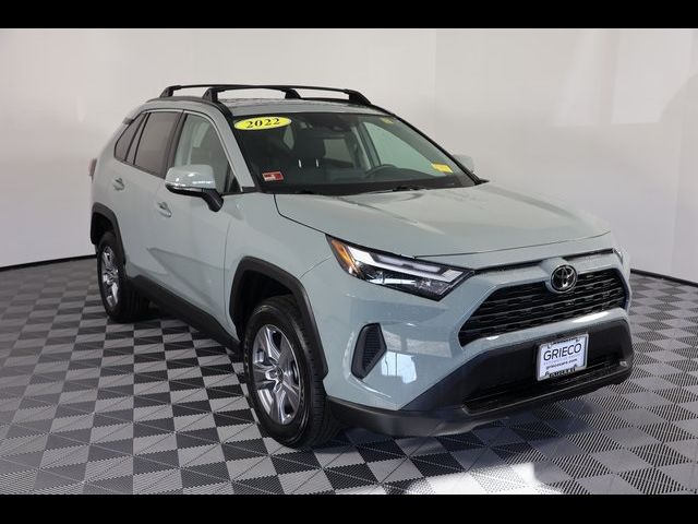 2022 Toyota RAV4 XLE