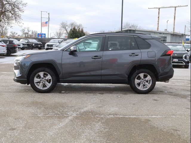 2022 Toyota RAV4 XLE