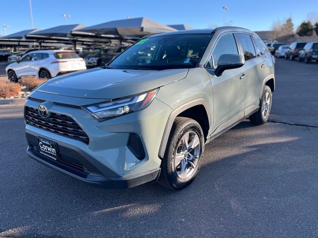 2022 Toyota RAV4 XLE