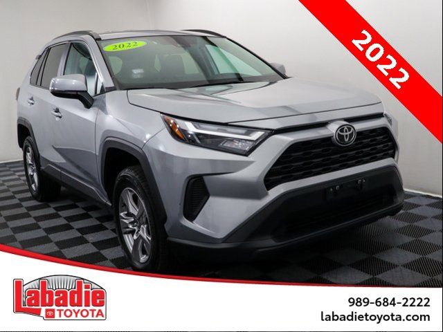 2022 Toyota RAV4 XLE