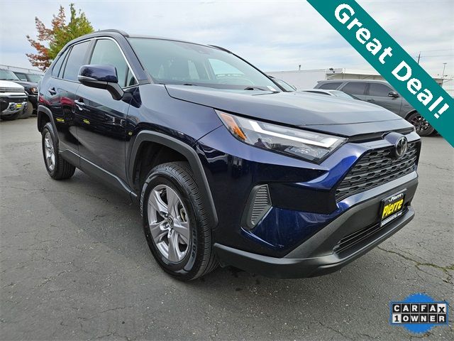 2022 Toyota RAV4 XLE