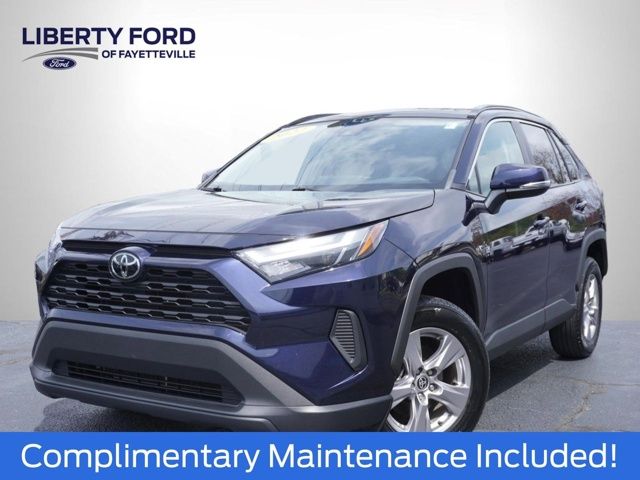 2022 Toyota RAV4 XLE