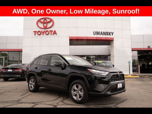 2022 Toyota RAV4 XLE