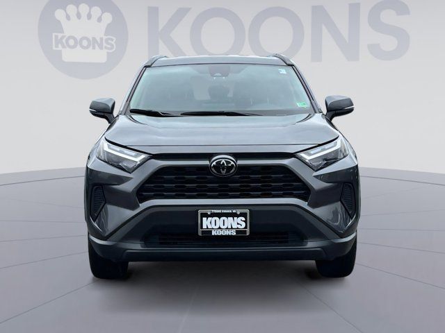 2022 Toyota RAV4 XLE