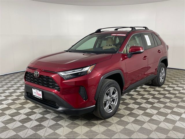 2022 Toyota RAV4 XLE