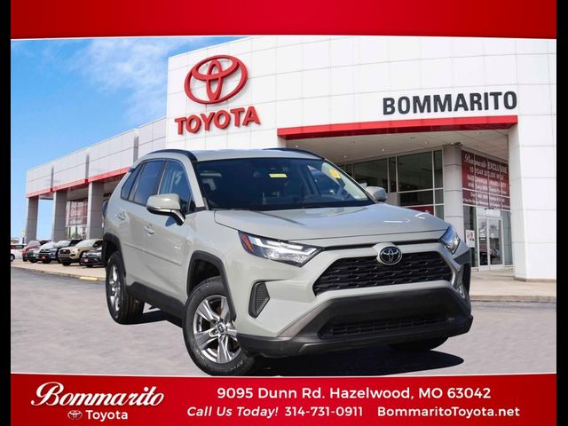 2022 Toyota RAV4 XLE