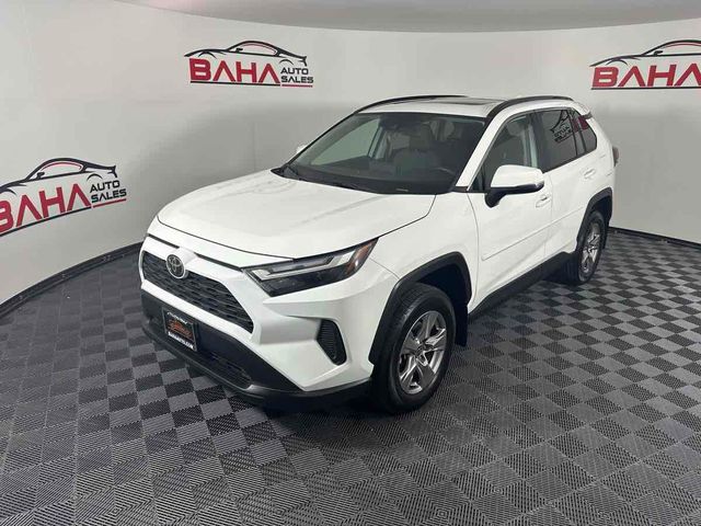 2022 Toyota RAV4 XLE