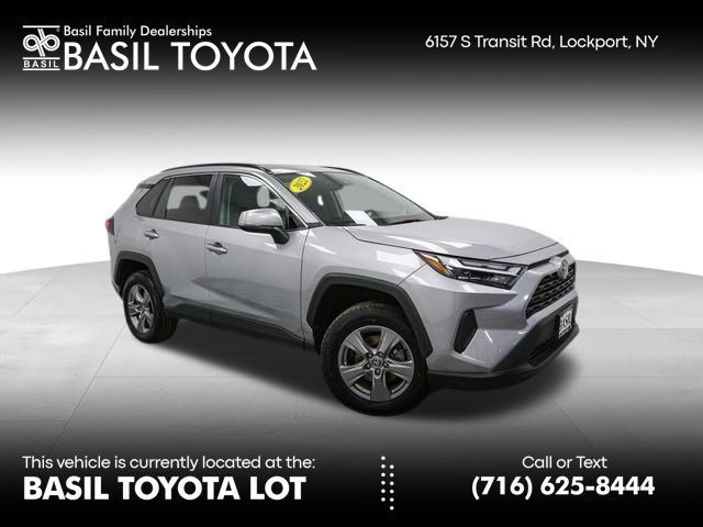 2022 Toyota RAV4 XLE