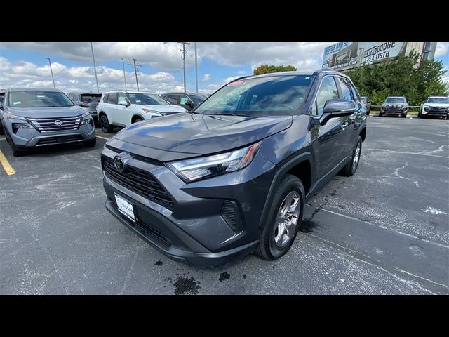 2022 Toyota RAV4 XLE