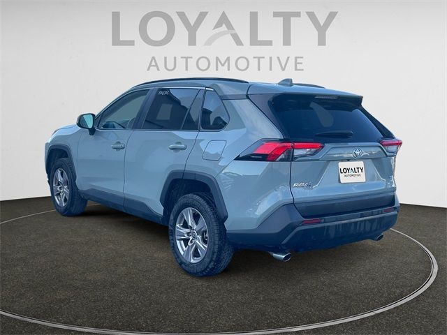 2022 Toyota RAV4 XLE