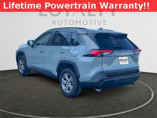 2022 Toyota RAV4 XLE