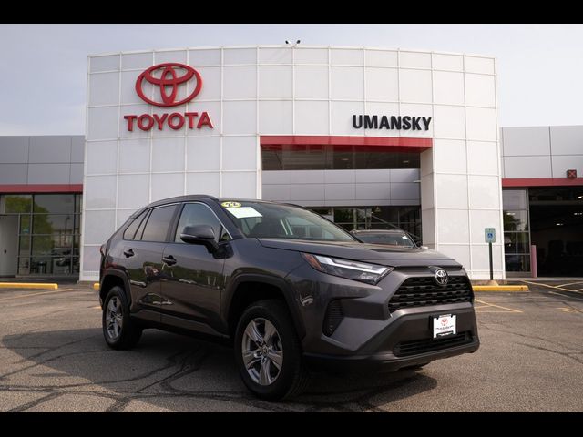 2022 Toyota RAV4 XLE
