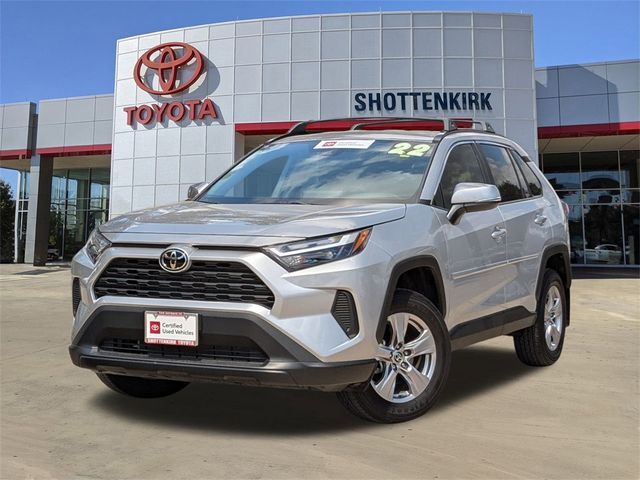 2022 Toyota RAV4 XLE