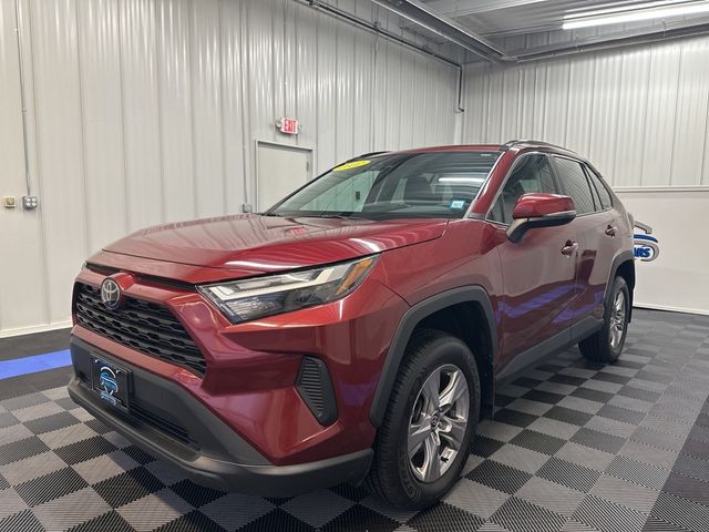 2022 Toyota RAV4 XLE