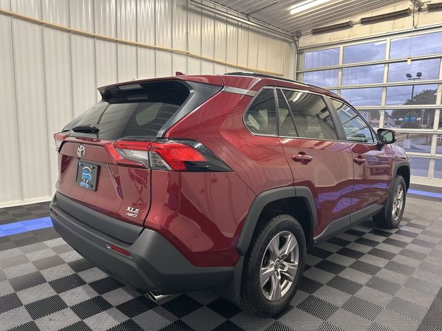 2022 Toyota RAV4 XLE