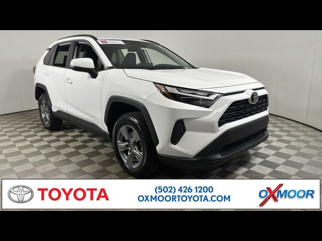 2022 Toyota RAV4 XLE