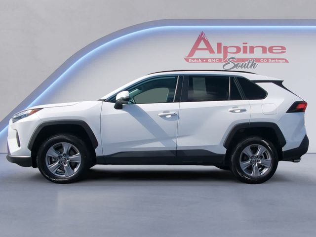 2022 Toyota RAV4 XLE