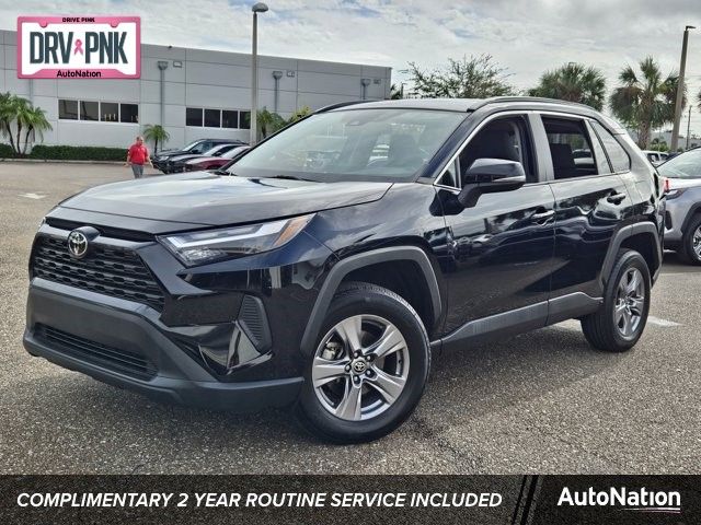 2022 Toyota RAV4 XLE