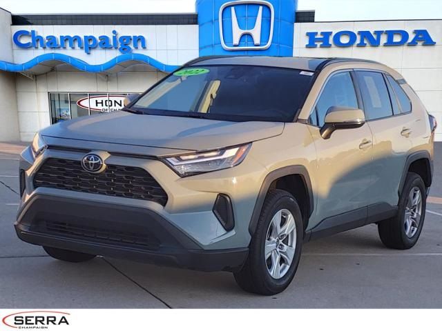 2022 Toyota RAV4 XLE