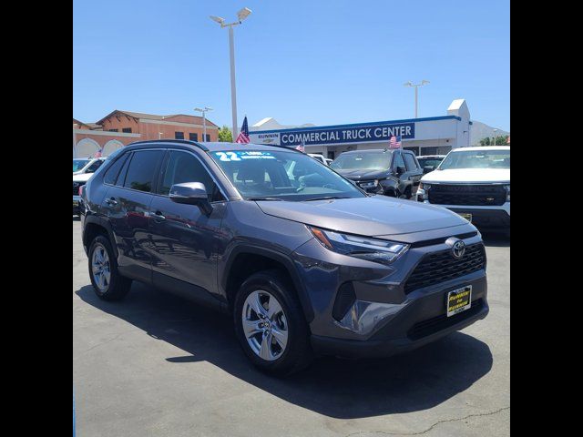 2022 Toyota RAV4 XLE